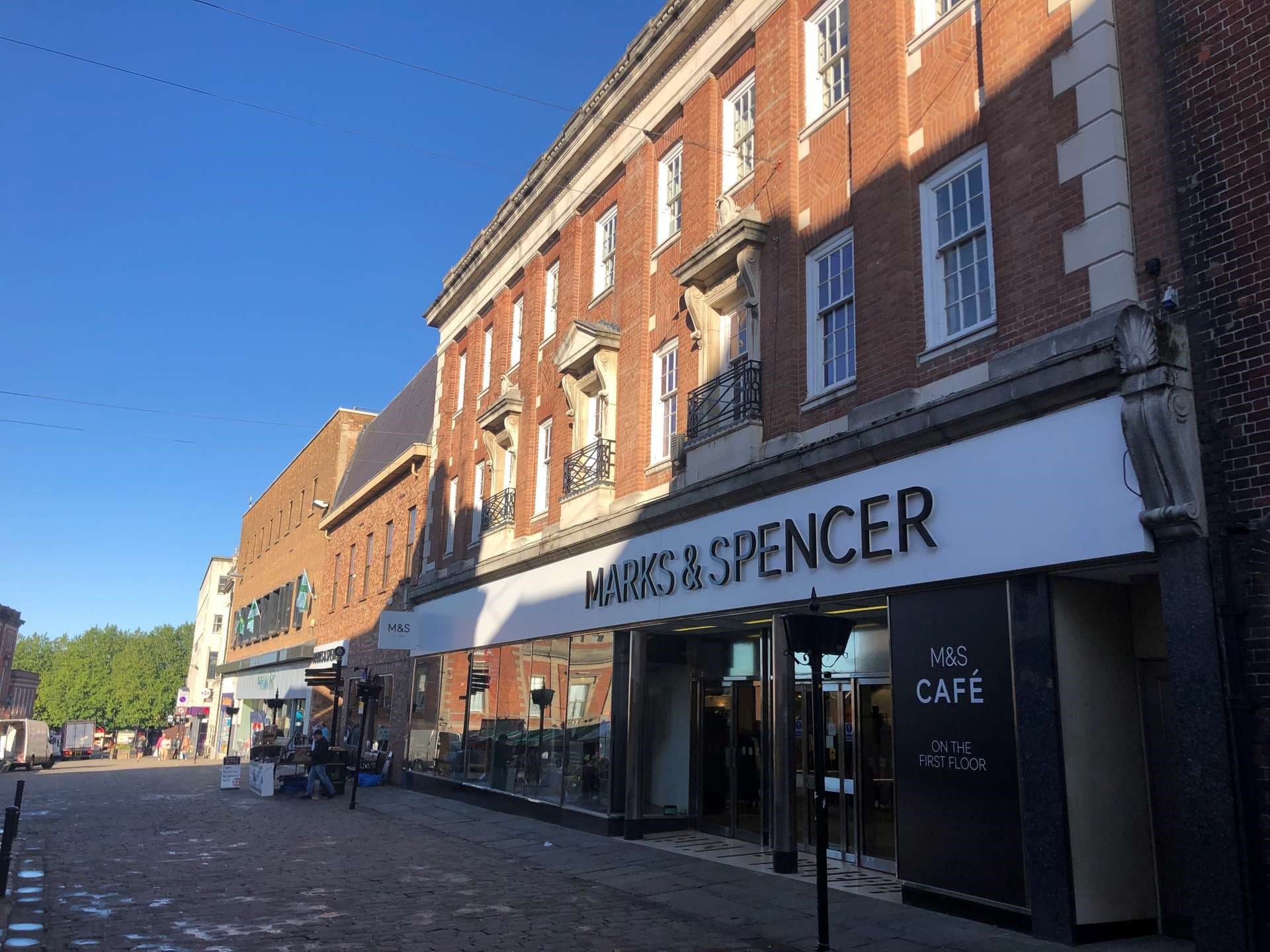 2/8 High Street, Chesterfield